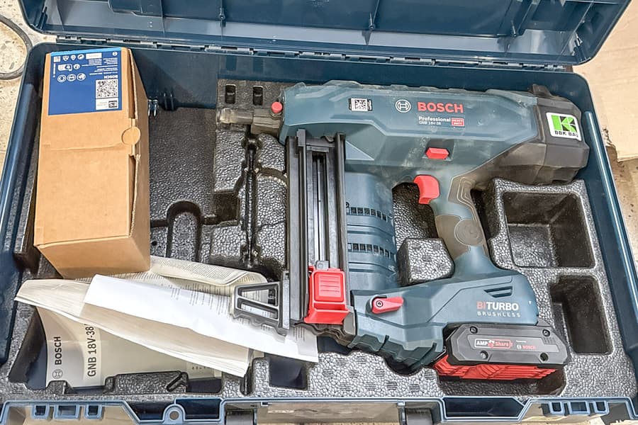 Akku-Betonnagler Bosch GNB 18V-38